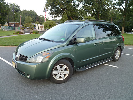 2004 Nissan Quest image