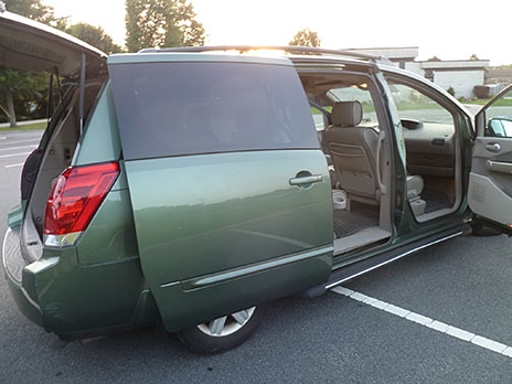 2004 Nissan Quest image